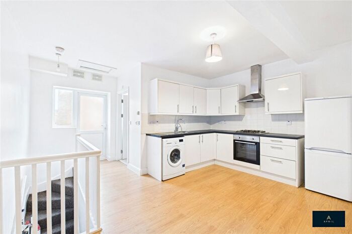 1 Bedroom Flat To Rent In Deptford High Street, London, SE8