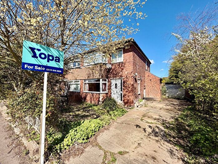 3 Bedroom Semi Detached House For Sale In Townend Avenue, Sheffield, S26