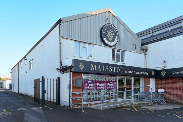 2 Bedroom Apartment To Rent In Cowley Road, Oxford, OX4