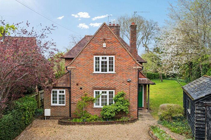 3 Bedroom Detached House To Rent In Candlemas Lane, Beaconsfield, Buckinghamshire, HP9