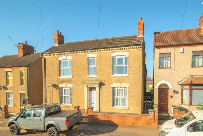 1 Bedroom Apartment To Rent In Great Park Street, Wellingborough, NN8