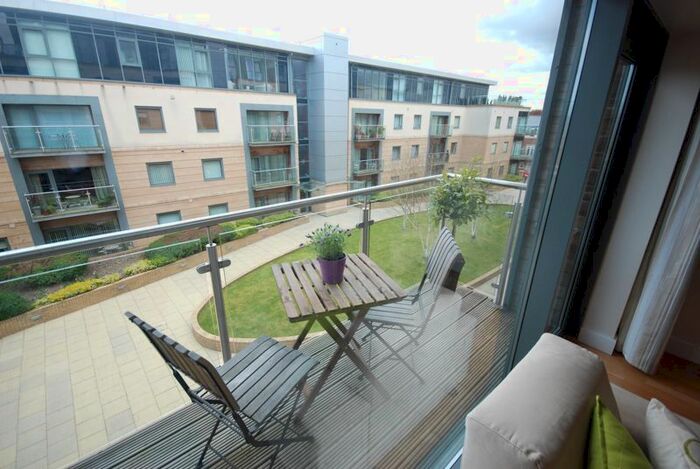 1 Bedroom Flat To Rent In Grove Park Oval, Gosforth, Newcastle Upon Tyne, NE3