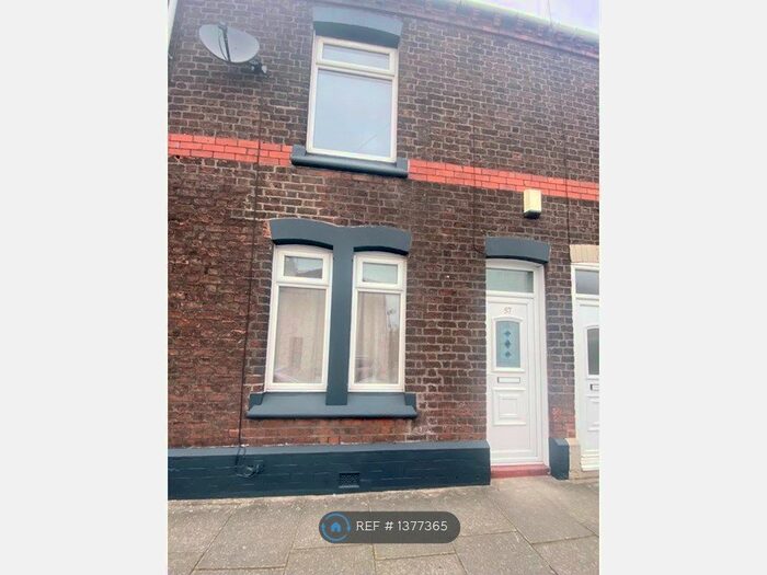 3 Bedroom Terraced House To Rent In Cross Street, Widnes, WA8
