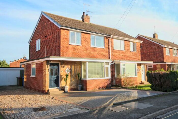 3 Bedroom House To Rent In St. Leonards Road, Beverley, HU17