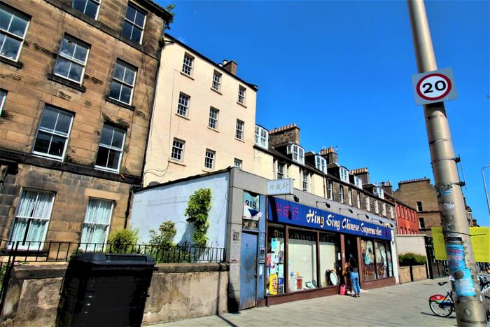 2 Bedroom Flat To Rent In Leith Walk, Edinburgh, EH6