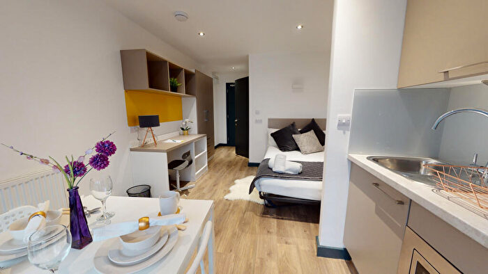 Studio To Rent In Large Studio, Opto Village, Luton, LU1