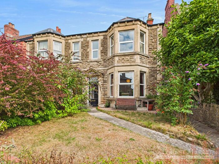 3 Bedroom Semi-Detached House For Sale In Portway, Frome, BA11