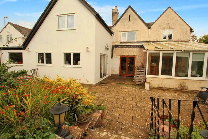 4 Bedroom Detached House For Sale In High Street, Oakhill, BA3