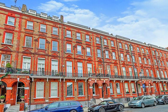 1 Bedroom Flat To Rent In Nevern Square, London, SW5