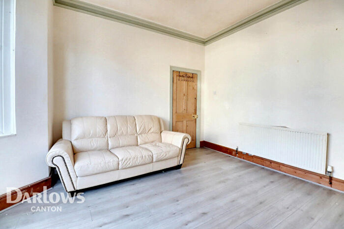 3 Bedroom Terraced House For Sale In Trevethick Street, Cardiff, CF11