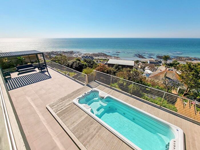 4 Bedroom Detached House For Sale In Downderry, Cornwall, PL11