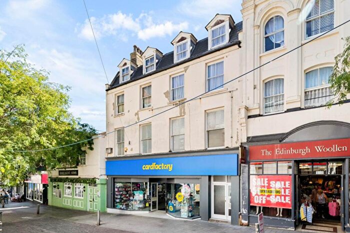 3 Bedroom Maisonette To Rent In Sandgate Road, Folkestone, CT20