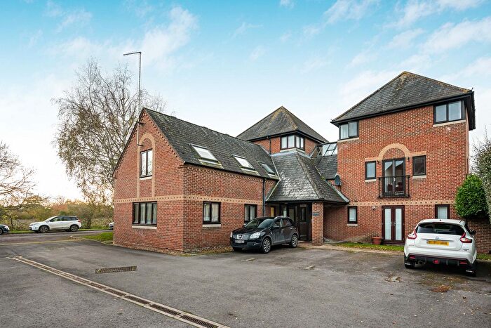 1 Bedroom Flat For Sale In Ock Mill Close, Abingdon, OX14