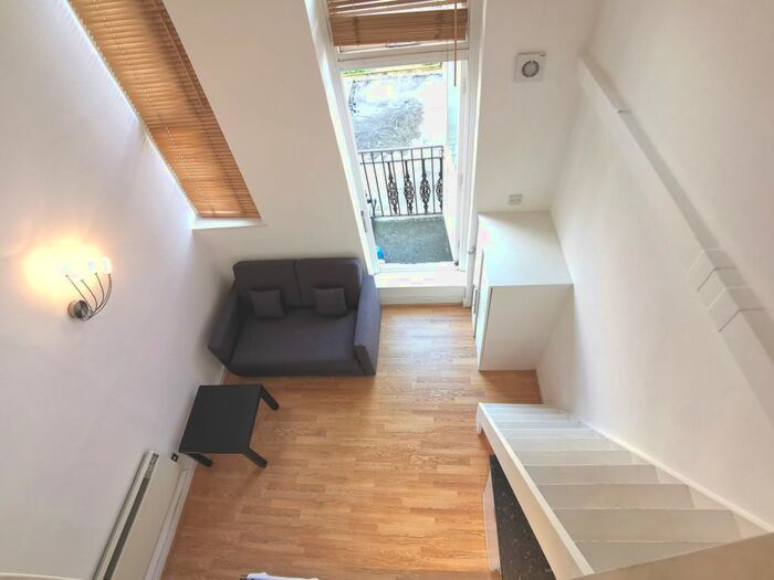 Studio To Rent In Penywern Road, Earls Court, SW5