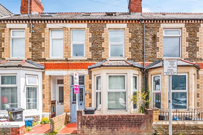 3 Bedroom Terraced House For Sale In Inverness Place, Roath, Cardiff, CF24