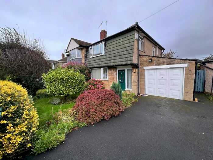 3 Bedroom House To Rent In Beckfield Road, Bingley, BD16