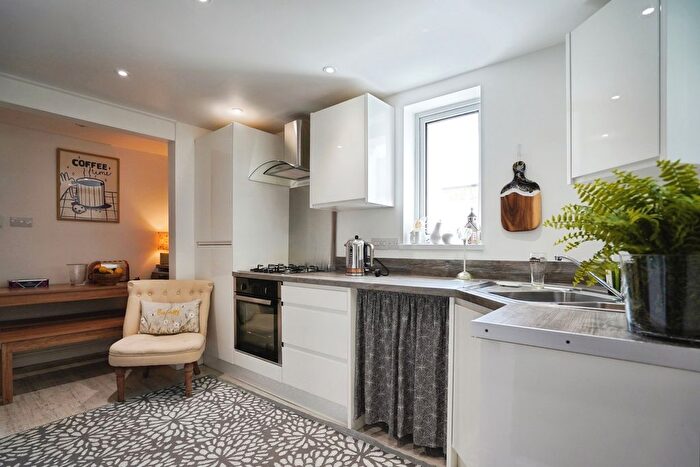 2 Bedroom Maisonette For Sale In Chapel Ground, Looe, Cornwall, PL13