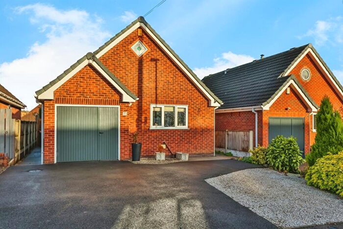 2 Bedroom Detached Bungalow For Sale In Palmerston Street, Westwood, Nottingham, NG16