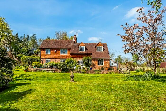 4 Bedroom Detached House For Sale In Oakenden Lane, Chiddingstone Hoath, Edenbridge, TN8