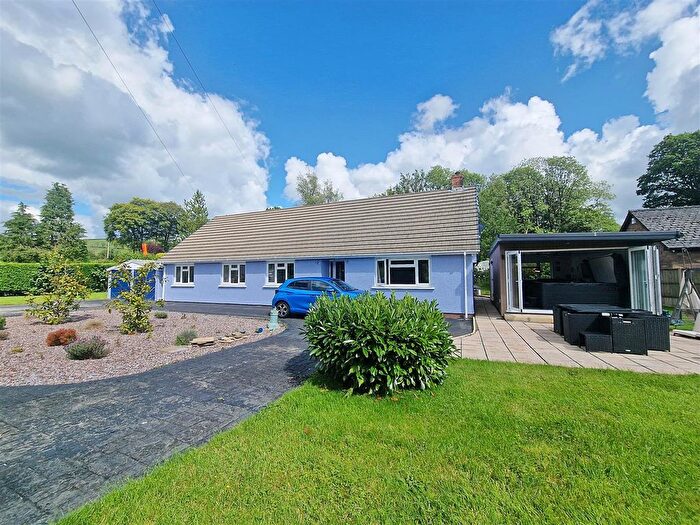 4 Bedroom Detached Bungalow For Sale In Alltwalis, Carmarthen, SA32