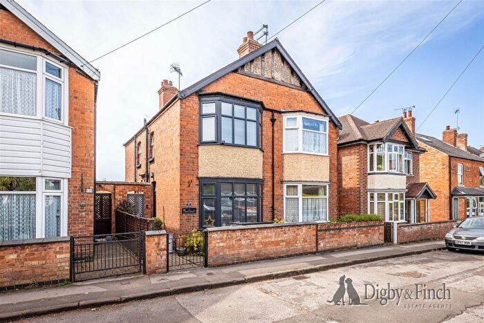 2 Bedroom Semi Detached House For Sale In Eastwood Road, Radcliffe-On-Trent, Nottingham, NG12