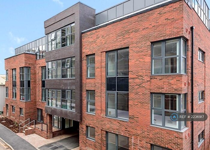 2 Bedroom Penthouse To Rent In Hindle House, Nottingham, NG2