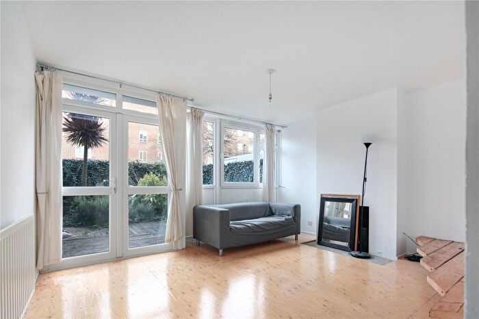 2 Bedroom Maisonette To Rent In Upcott House, Bruce Road, Bow, London, E3