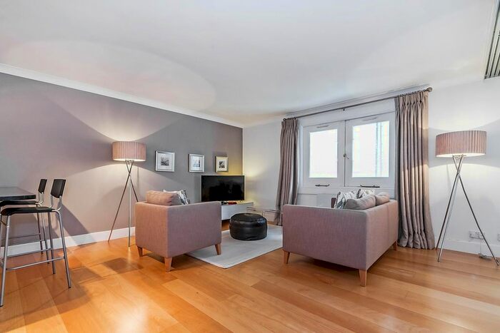 1 Bedroom Flat To Rent In Pierhead Wharf, Wapping High Street, London, E1W
