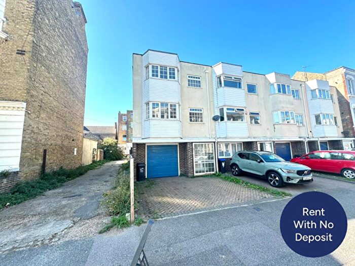 3 Bedroom End Of Terrace House To Rent In Edgar Road, Cliftonville, Margate, Kent, CT9