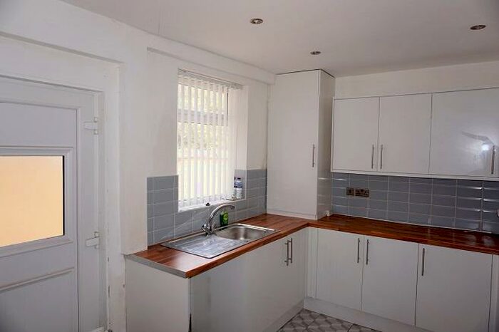 3 Bedroom Terraced House To Rent In Wellbrow Road, Liverpool, Merseyside, L4