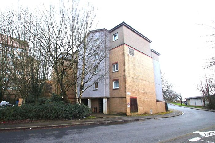 2 Bedroom Flat For Sale In Lenzie Place, Springburn, Glasgow, G21