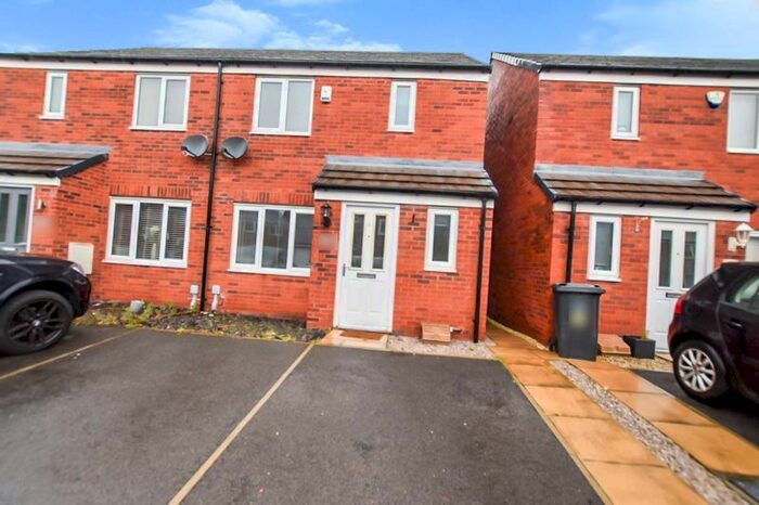 3 Bedroom Semi-Detached House To Rent In Halls Close, Radcliffe, Manchester, M26
