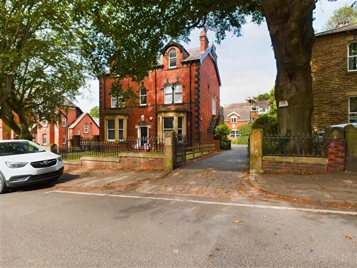 Studio To Rent In Bainbrigge Road, Leeds, LS6