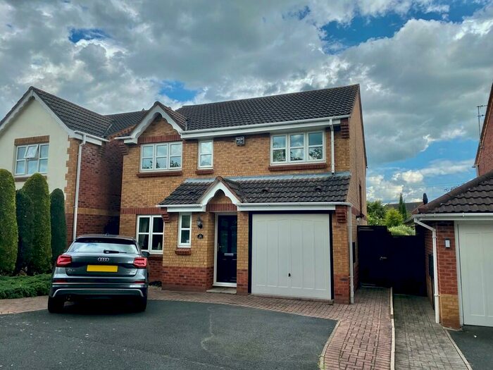 4 Bedroom Detached House For Sale In Hardy Close, Barton-Under-Needwood, DE13