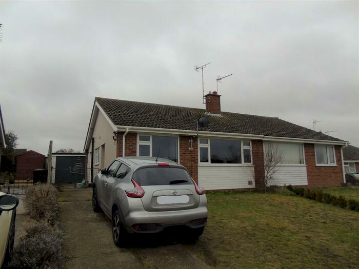 2 Bedroom Semi-Detached Bungalow To Rent In York Crescent, Claydon, IP6