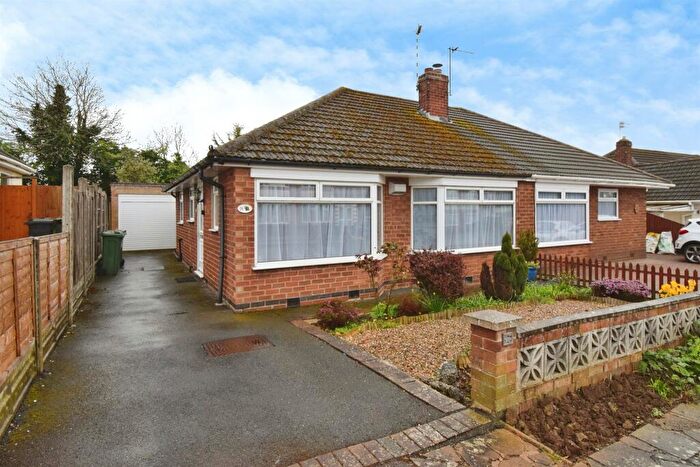 2 Bedroom Semi-Detached Bungalow For Sale In Foxhunter Drive, Oadby, Leicester, LE2