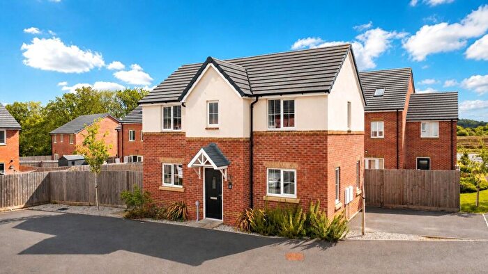 3 Bedroom Detached House For Sale In Tawcroft Way, Barnstaple, Devon, EX31