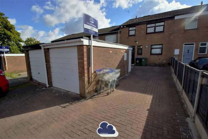 5 Bedroom Terraced House To Rent In Langwood Close, Coventry, CV4