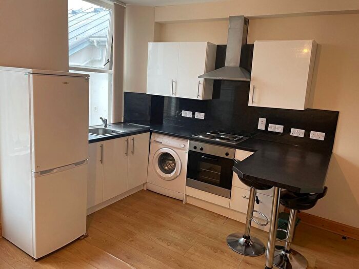 2 Bedroom Flat To Rent In Exchange Street, Dundee (City Centre), DD1