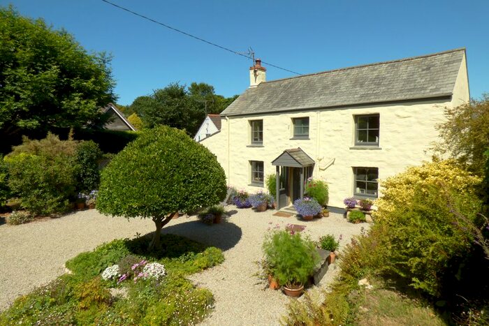 2 Bedroom Detached House For Sale In Grenna Lane, Perranwell Station, Truro, TR3