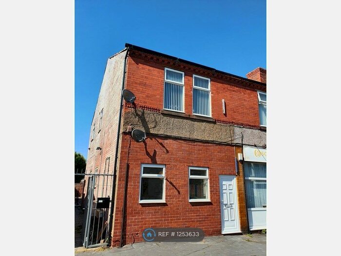 2 Bedroom Flat To Rent In Woodchurch Lane, Birkenhead CH42