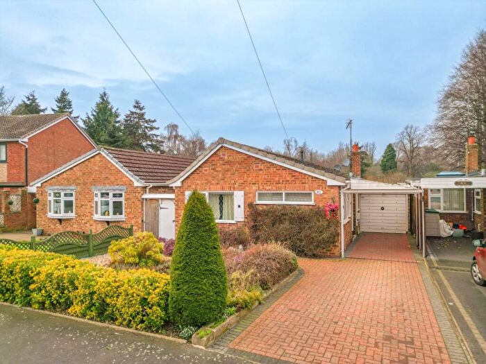 2 Bedroom Bungalow For Sale In Croft Road, Atherstone, CV9