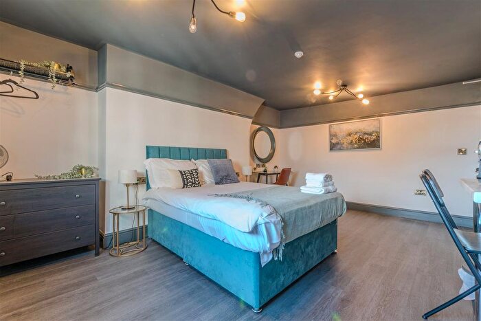 1 Bedroom Flat To Rent In Warwick Street, Leamington Spa, CV32