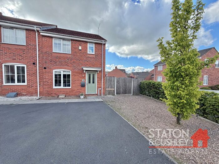 3 Bedroom End Of Terrace House For Sale In First Oak Drive, Clipstone Village, NG21