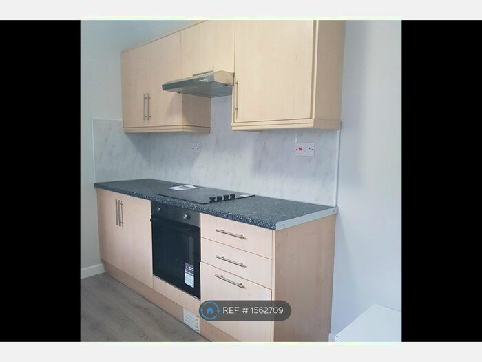 1 Bedroom Flat To Rent In Mornington Road, Preston, PR1