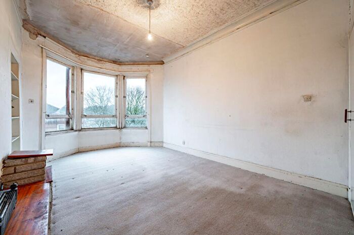 1 Bedroom Flat For Sale In Edgemont Street, Flat /, Shawlands, Glasgow, G41