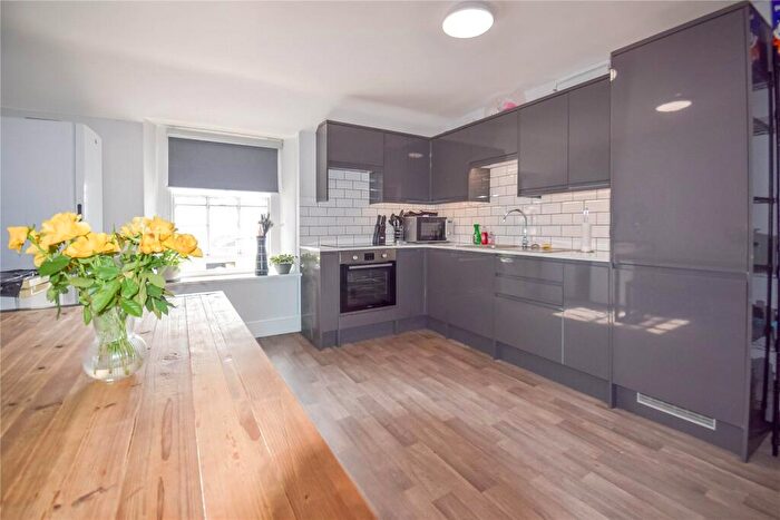 1 Bedroom House To Rent In High Street, Calne, Wiltshire, SN11