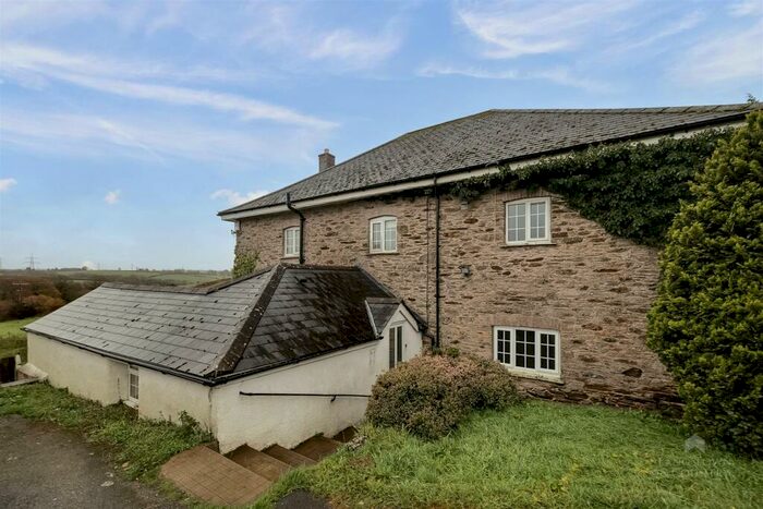 5 Bedroom Detached House To Rent In Battisford Farmhouse, Plympton, Plymouth, Devon, PL7