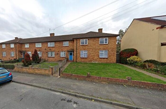 1 Bedroom Flat To Rent In Preston Road, Romford, Essex, RM3