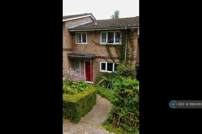 3 Bedroom Terraced House To Rent In Thurmond Crescent, Winchester, SO22